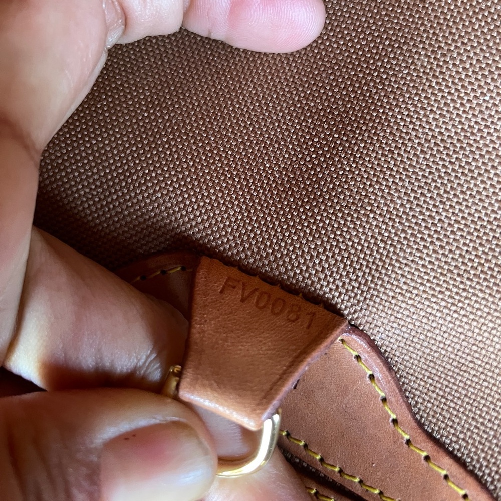 Louis Vuitton Ellipse Monogram size PM Shoulder Bag - Picture 16 of 17